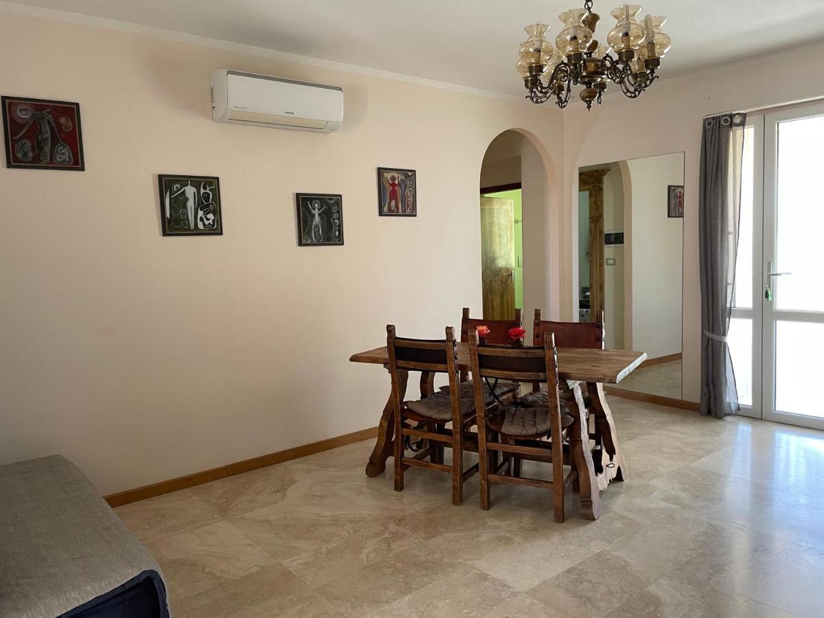 Гостьовий будинок Casa Daniele Canino Екстер'єр фото